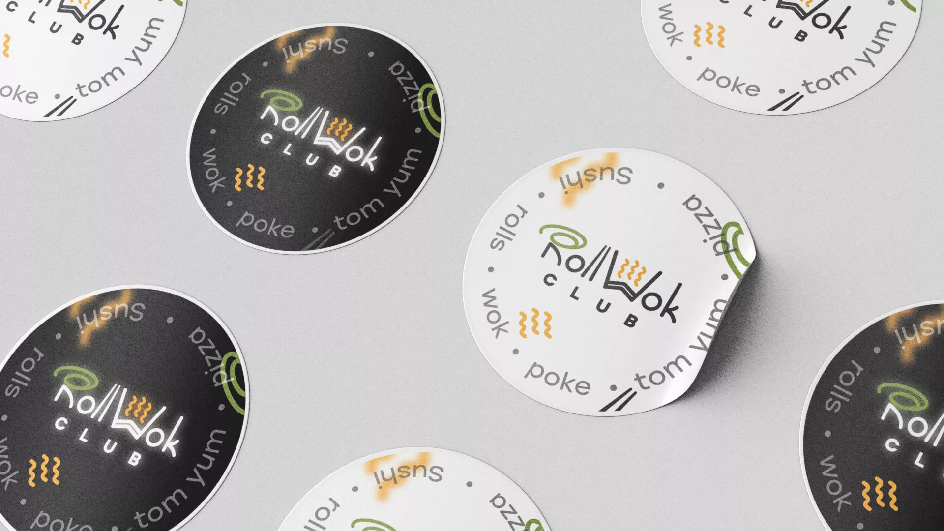 Разработка наклеек для суши-бара «Roll Wok Club» в Приморске