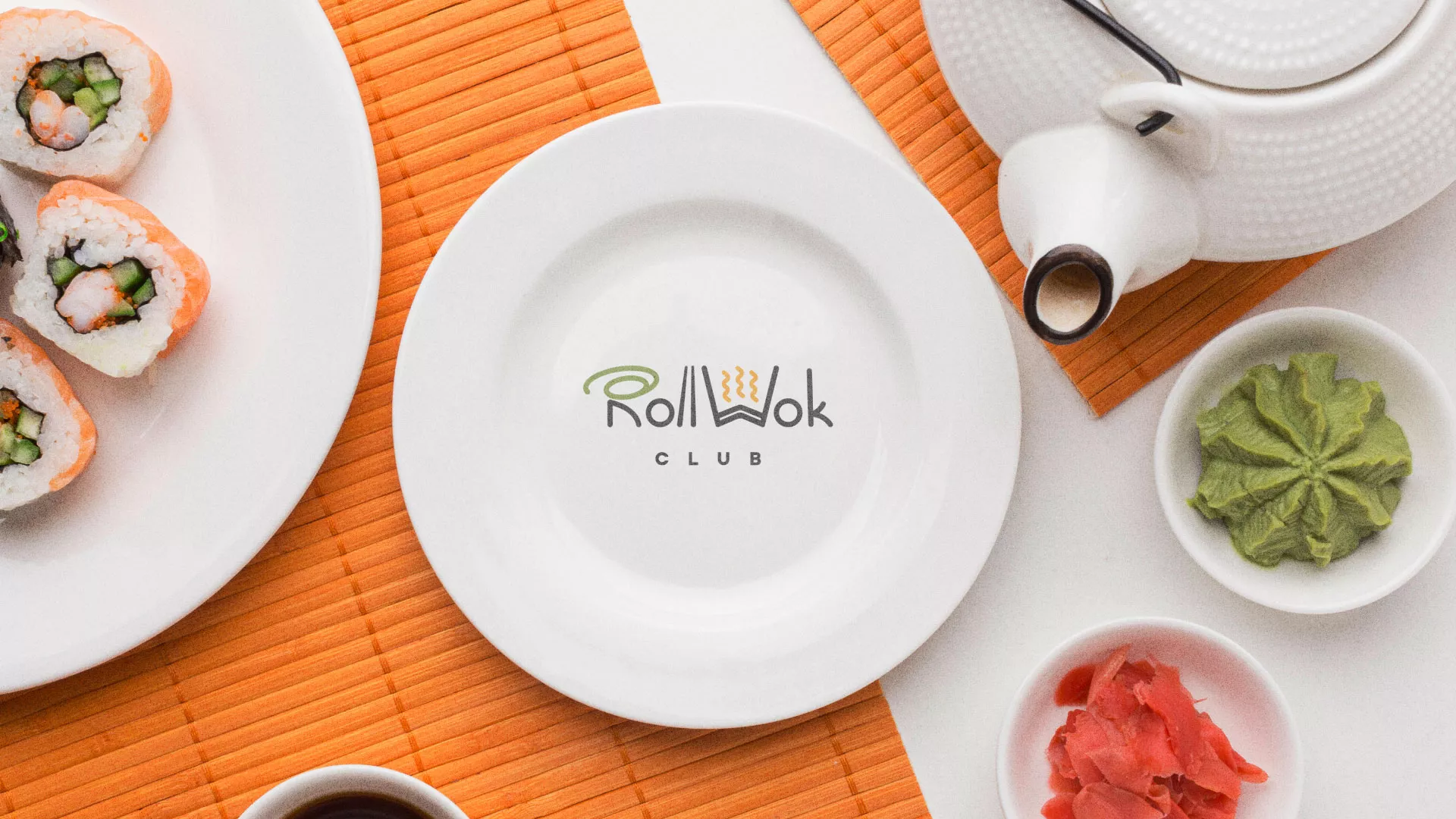 Разработка логотипа и фирменного стиля в Приморске для суши-бара «Roll Wok Club» Разработка логотипа и фирменного стиля в Приморске для суши-бара «Roll Wok Club»